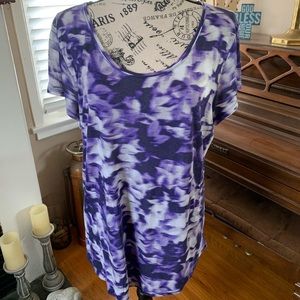 Simply Vera. Vera Wang size L Tunic